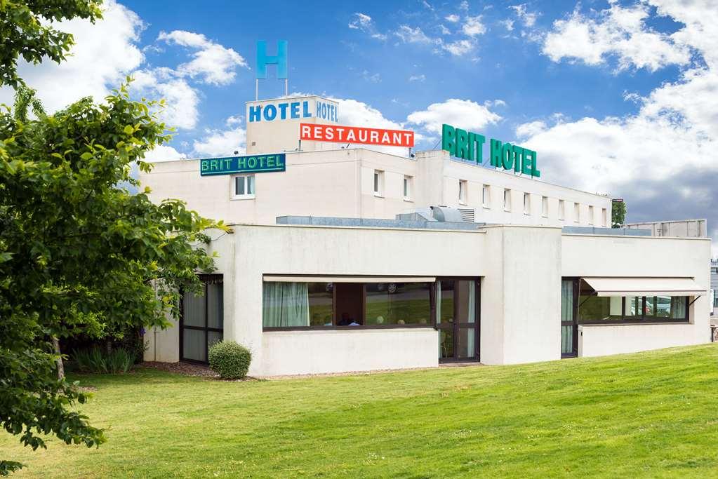 Brit Hotel Rennes Cesson Buitenkant foto