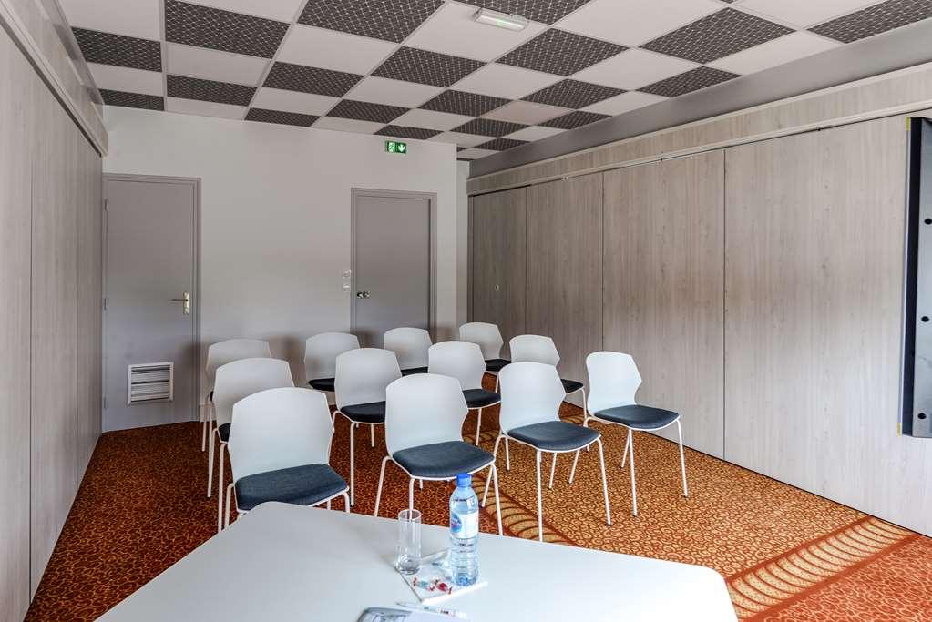 Brit Hotel Rennes Cesson Faciliteiten foto