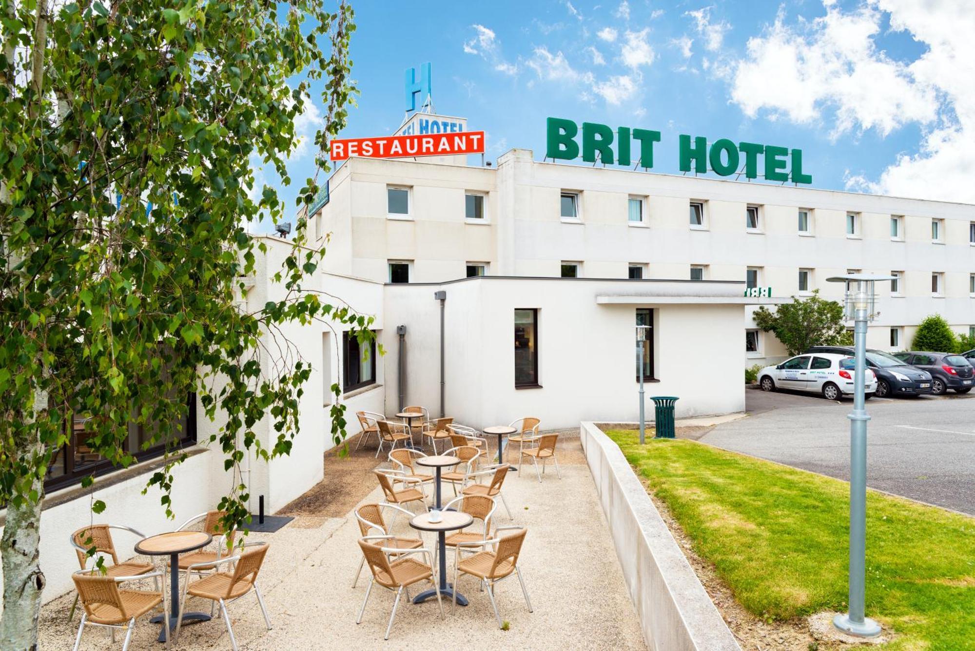 Brit Hotel Rennes Cesson Buitenkant foto