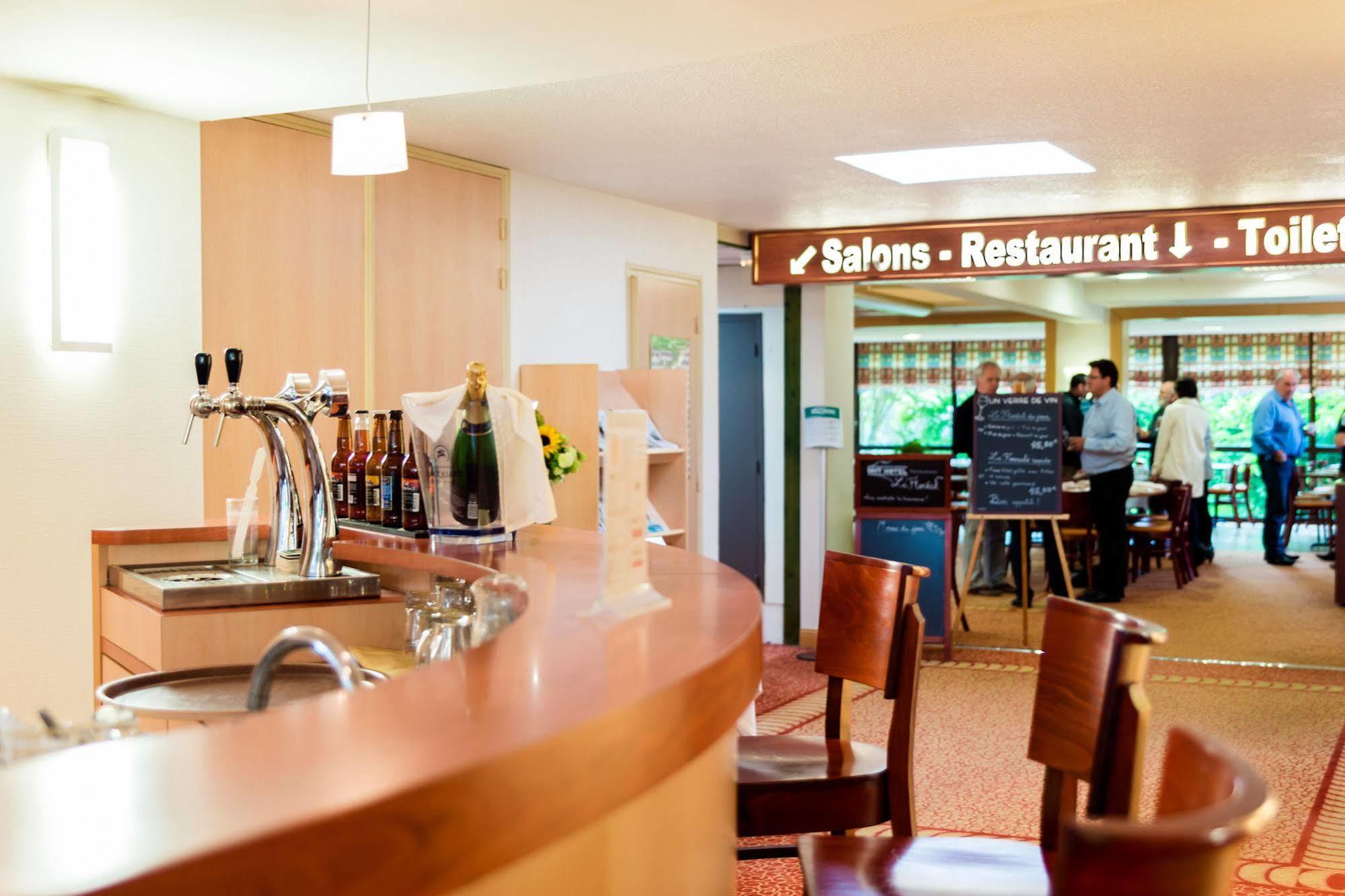 Brit Hotel Rennes Cesson Buitenkant foto